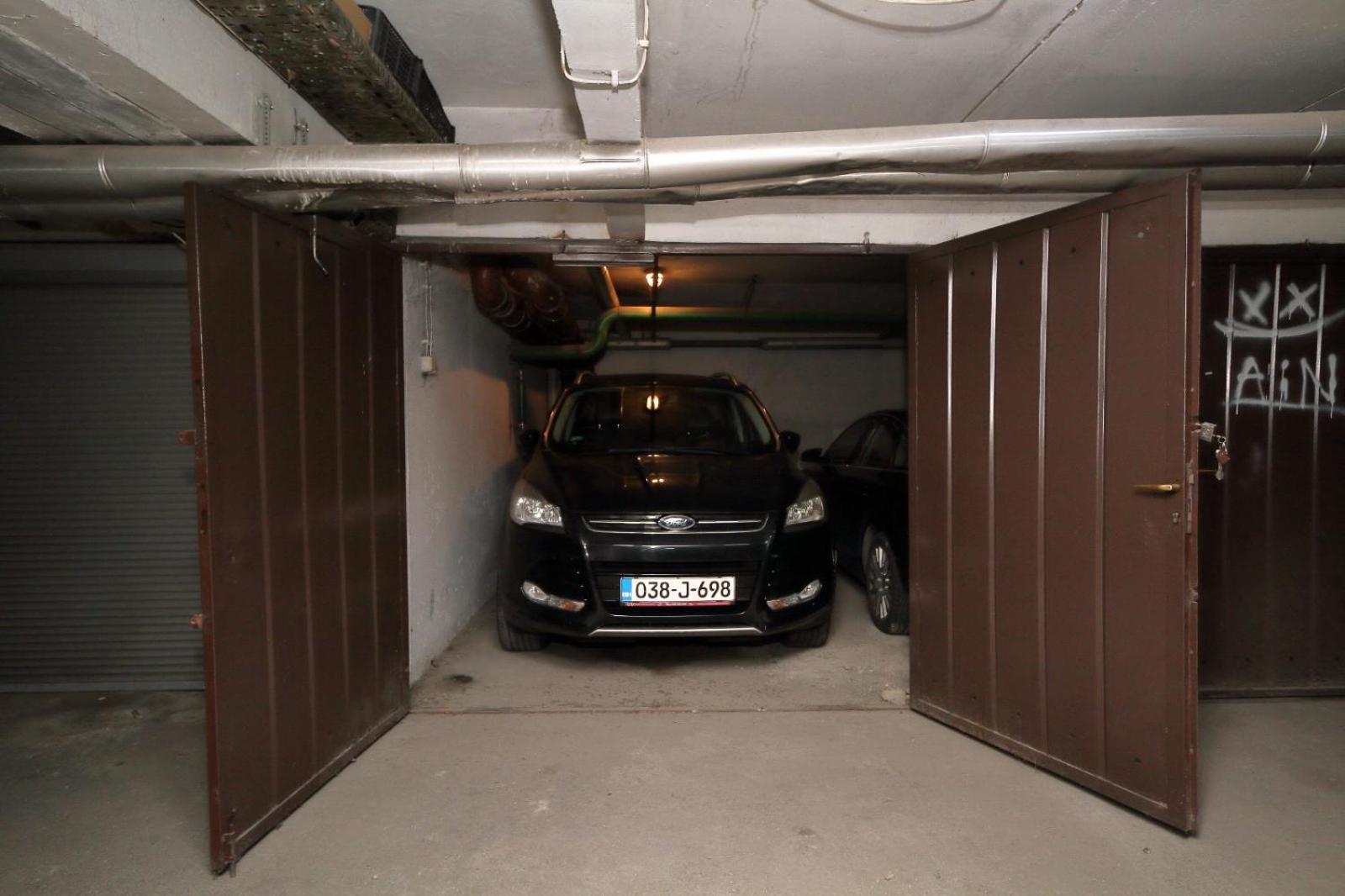 Appartamento Franca A2-Parking Garage SJJ Esterno foto